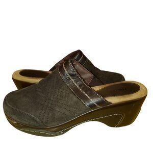 Bass retro clogs